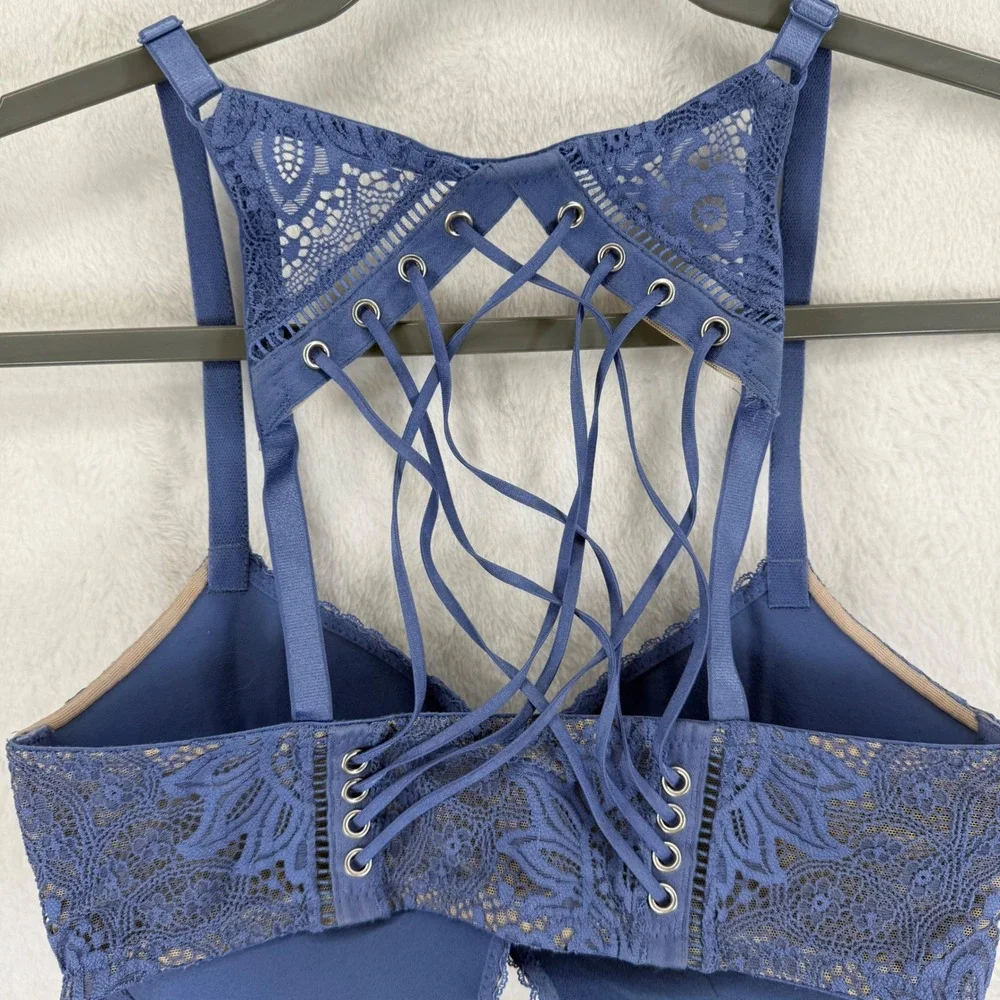 Victoria's Secret Very Sexy Push Up Bra 32DD/E70‎ Blue Lace Criss Cross Back